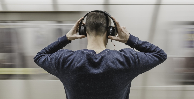 Estudo destaca a importância de apostar na prevenção da perda auditiva induzida por ruído